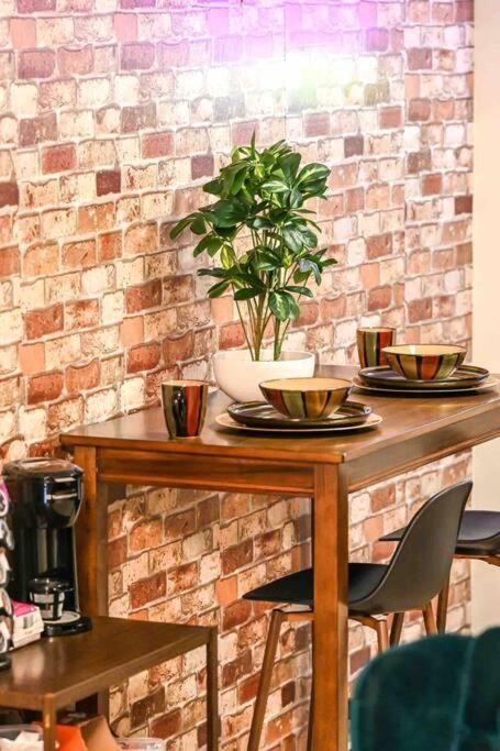 Apartamento Cozy - 2 Bedroom Townhome Getaway - Plaza Midwood *
